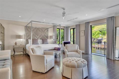 156 Fiesta Way Fort Lauderdale FL 33301