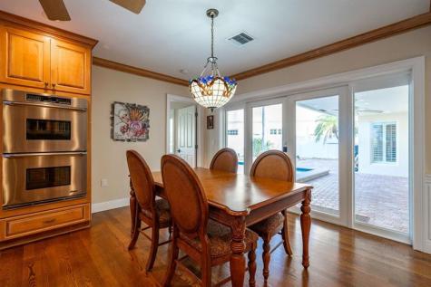 2317 NE 28th Court Lighthouse Point FL 33064