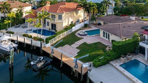 2317 NE 28th Court Lighthouse Point FL 33064