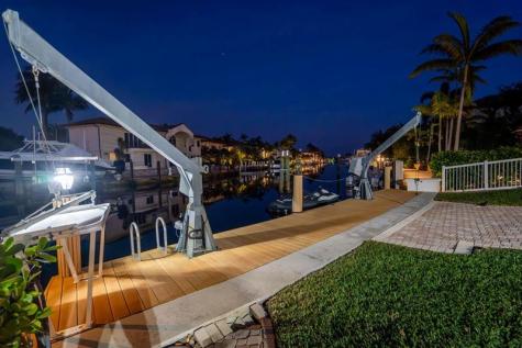 2317 NE 28th Court Lighthouse Point FL 33064