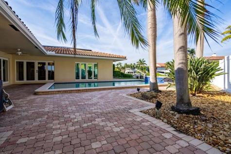2317 NE 28th Court Lighthouse Point FL 33064