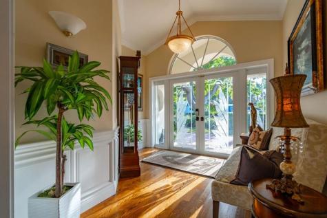 2317 NE 28th Court Lighthouse Point FL 33064