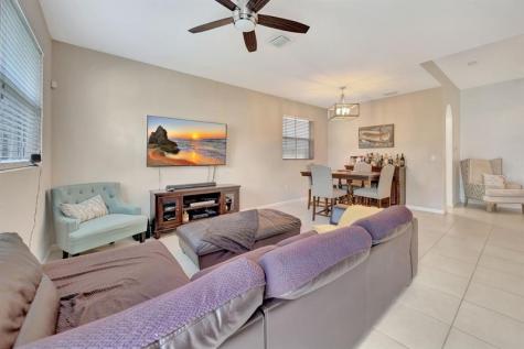 25123 SW 118th Place Cutler Bay FL 33032