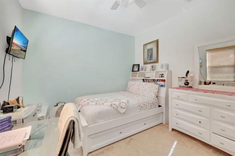 25123 SW 118th Place Cutler Bay FL 33032