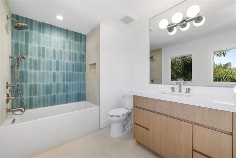 8 Leeward Circle Jupiter FL 33469