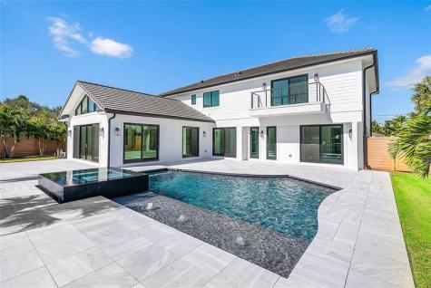 8 Leeward Circle Jupiter FL 33469
