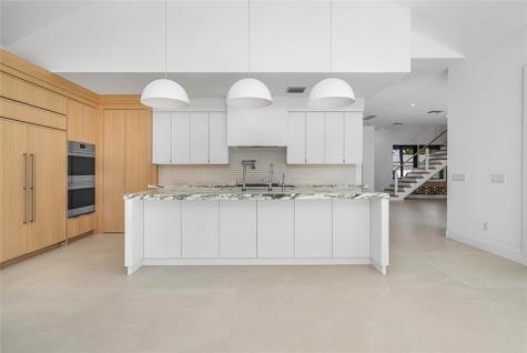 8 Leeward Circle Jupiter FL 33469
