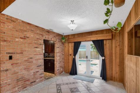 2081 NW 107th Terrace Sunrise FL 33322