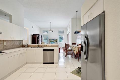 6411 NW 41st Street Coral Springs FL 33067