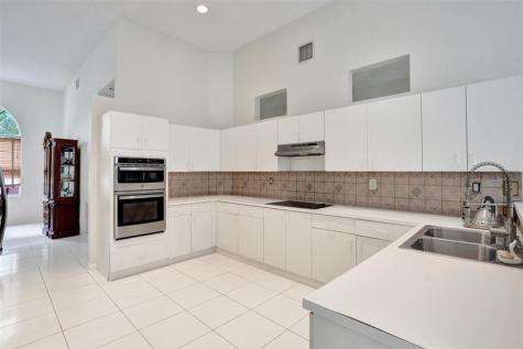6411 NW 41st Street Coral Springs FL 33067