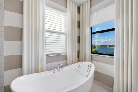 12617 Solana Bay Circle Palm Beach Gardens FL 33412