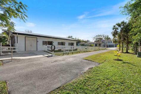 13500 Stirling Road Southwest Ranches FL 33330