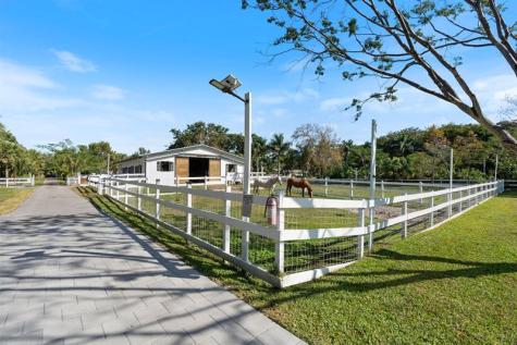 13500 Stirling Road Southwest Ranches FL 33330