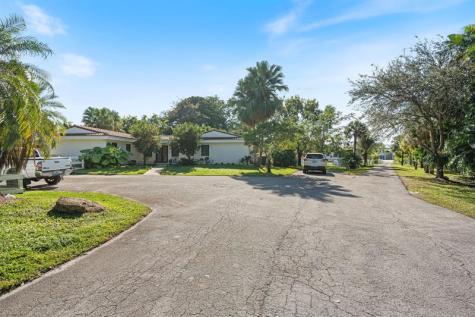13500 Stirling Road Southwest Ranches FL 33330
