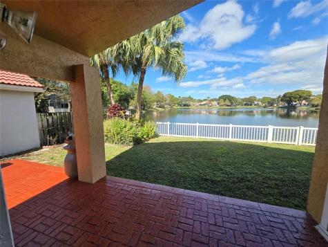 10061 NW 2nd Street Plantation FL 33324