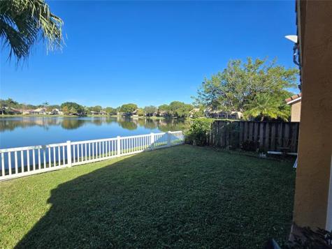 10061 NW 2nd Street Plantation FL 33324