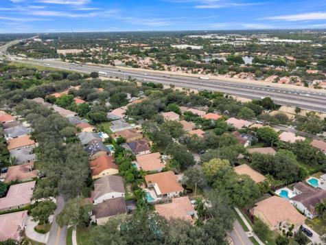 4112 NW 58th Drive Coconut Creek FL 33073