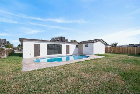 1800 N 54th Avenue Hollywood FL 33021