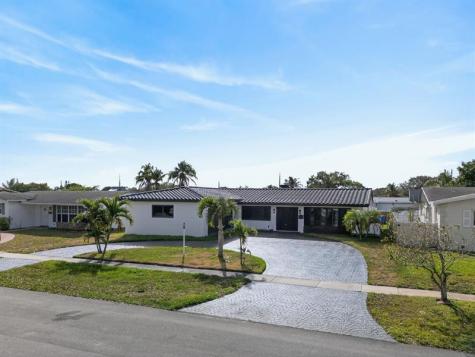 1800 N 54th Avenue Hollywood FL 33021