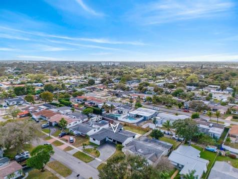 1800 N 54th Avenue Hollywood FL 33021