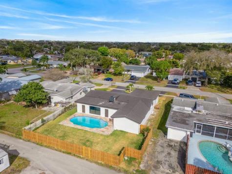 1800 N 54th Avenue Hollywood FL 33021