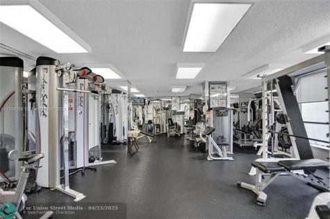 3530 Mystic Pointe Drive Aventura FL 33180