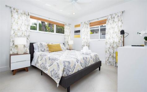 1240 SW 13th Circle Fort Lauderdale FL 33315