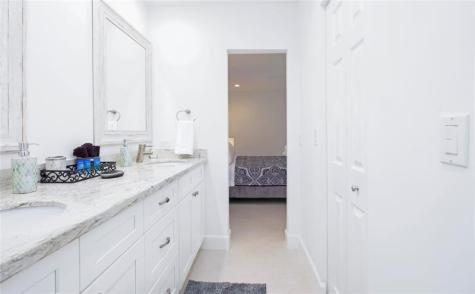 1240 SW 13th Circle Fort Lauderdale FL 33315