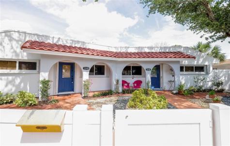 1240 SW 13th Circle Fort Lauderdale FL 33315
