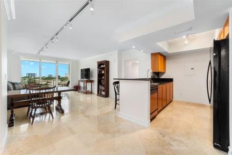 99 SE Mizner Boulevard Boca Raton FL 33432