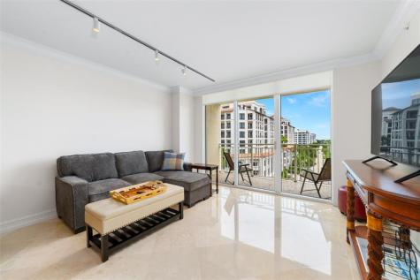 99 SE Mizner Boulevard Boca Raton FL 33432