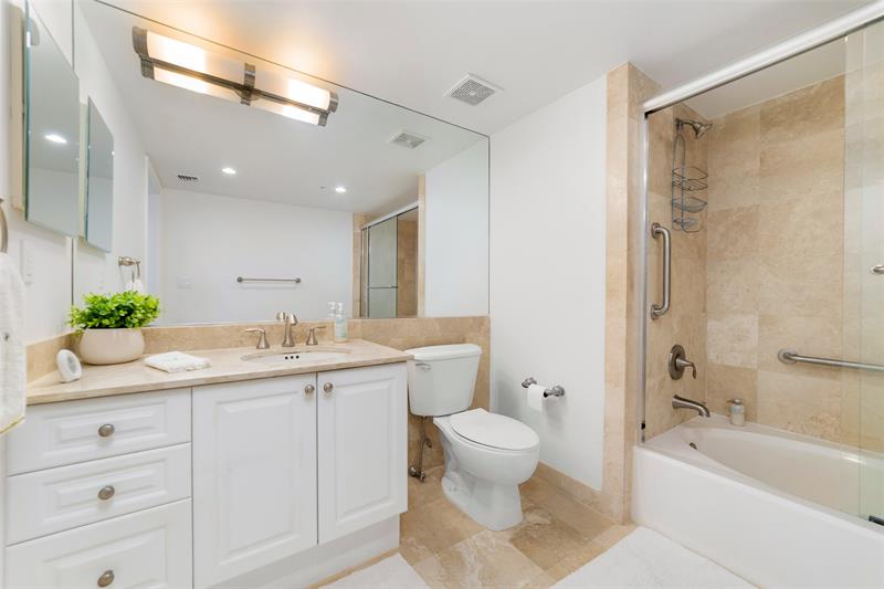 99 SE Mizner Boulevard Boca Raton FL 33432