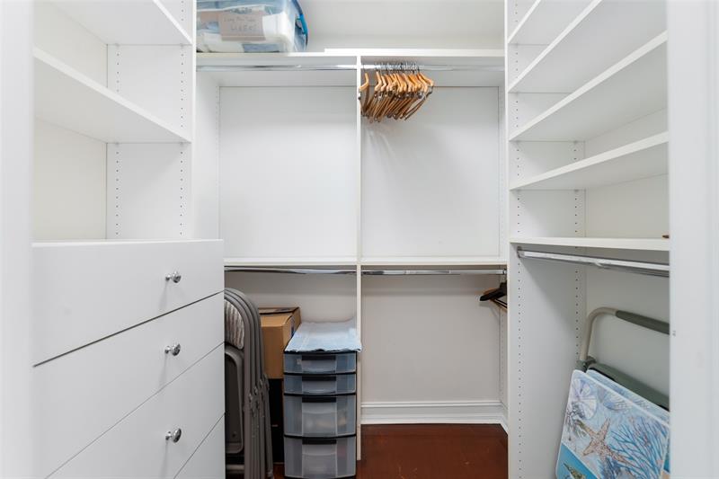 99 SE Mizner Boulevard Boca Raton FL 33432