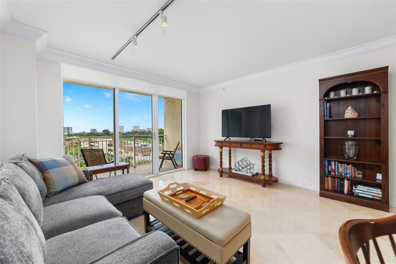 99 SE Mizner Boulevard Boca Raton FL 33432