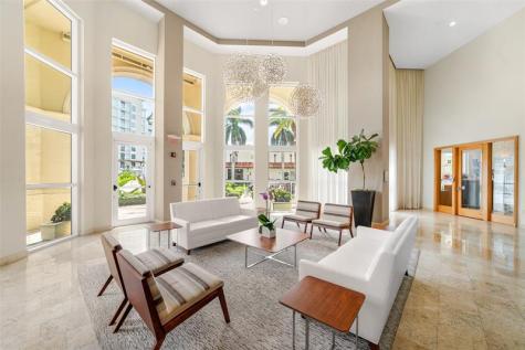 99 SE Mizner Boulevard Boca Raton FL 33432