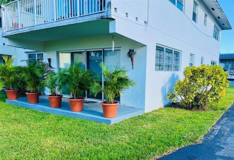 7320 SW 82nd Street Miami FL 33143