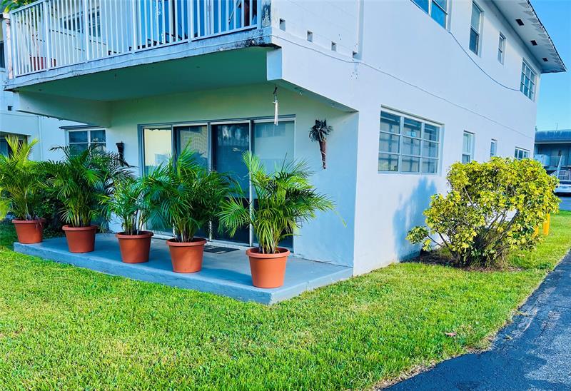 7320 SW 82nd Street Miami FL 33143