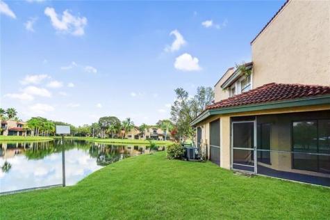 8807 W Sunrise Boulevard Plantation FL 33322
