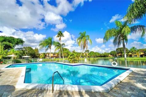 8807 W Sunrise Boulevard Plantation FL 33322