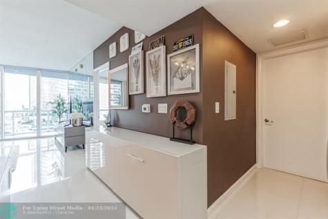 475 Brickell Avenue Miami FL 33131