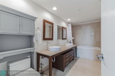 475 Brickell Avenue Miami FL 33131