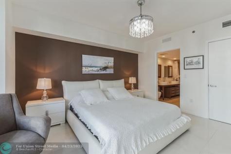 475 Brickell Avenue Miami FL 33131