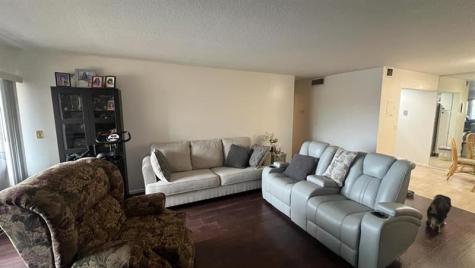 4000 N Hills Drive Hollywood FL 33021