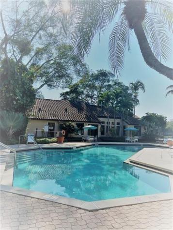 4401 W Mcnab Road Pompano Beach FL 33069