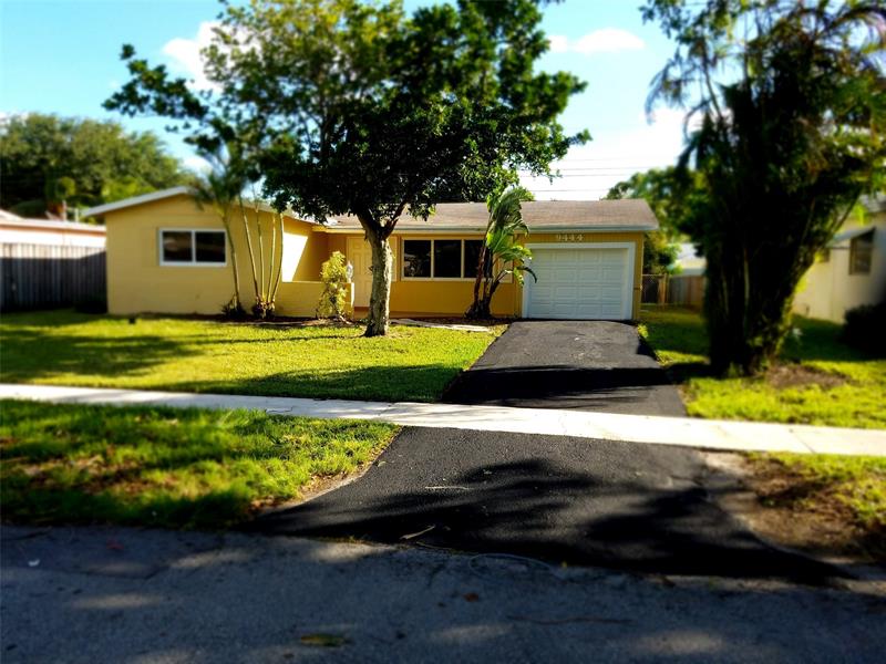 9444 SW 52nd Place Cooper City FL 33328