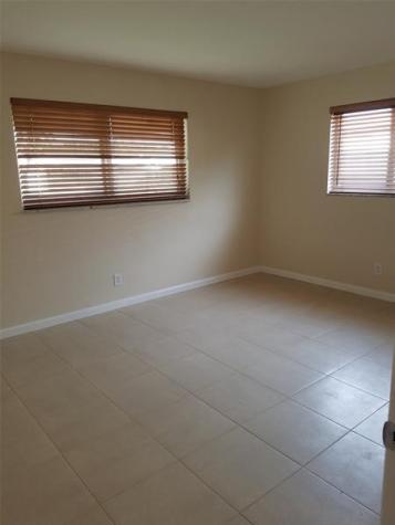 9444 SW 52nd Place Cooper City FL 33328