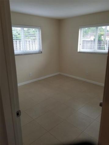 9444 SW 52nd Place Cooper City FL 33328