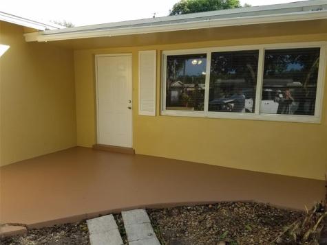 9444 SW 52nd Place Cooper City FL 33328