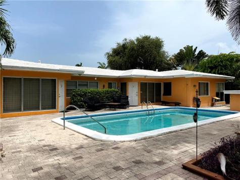 1101 NE 17 Way Fort Lauderdale FL 33304