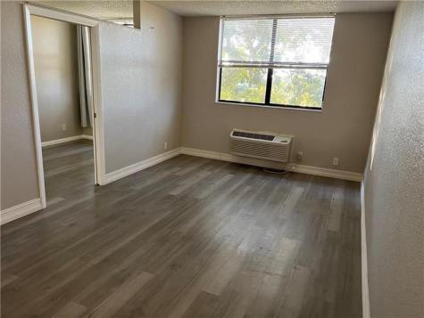 2401 Riverside Drive Coral Springs FL 33065